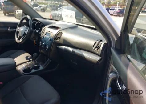 2013 Kia Sorento Lx V6 from USA, damaged, VIN 5XYKTDA23DG309839